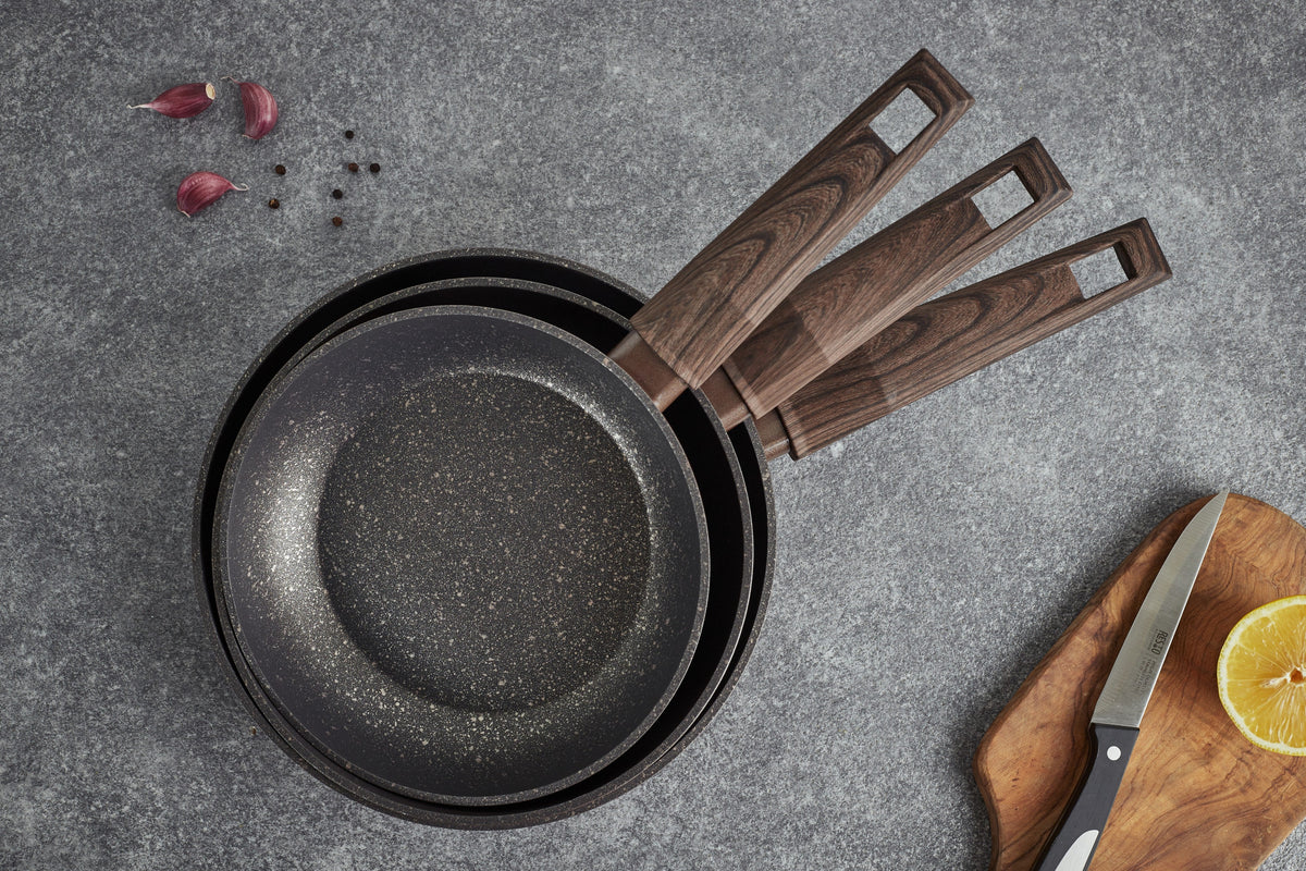 Frigideira Antiaderente Efeito Mármore Indução Carina 28cm - Resto Kitchenware